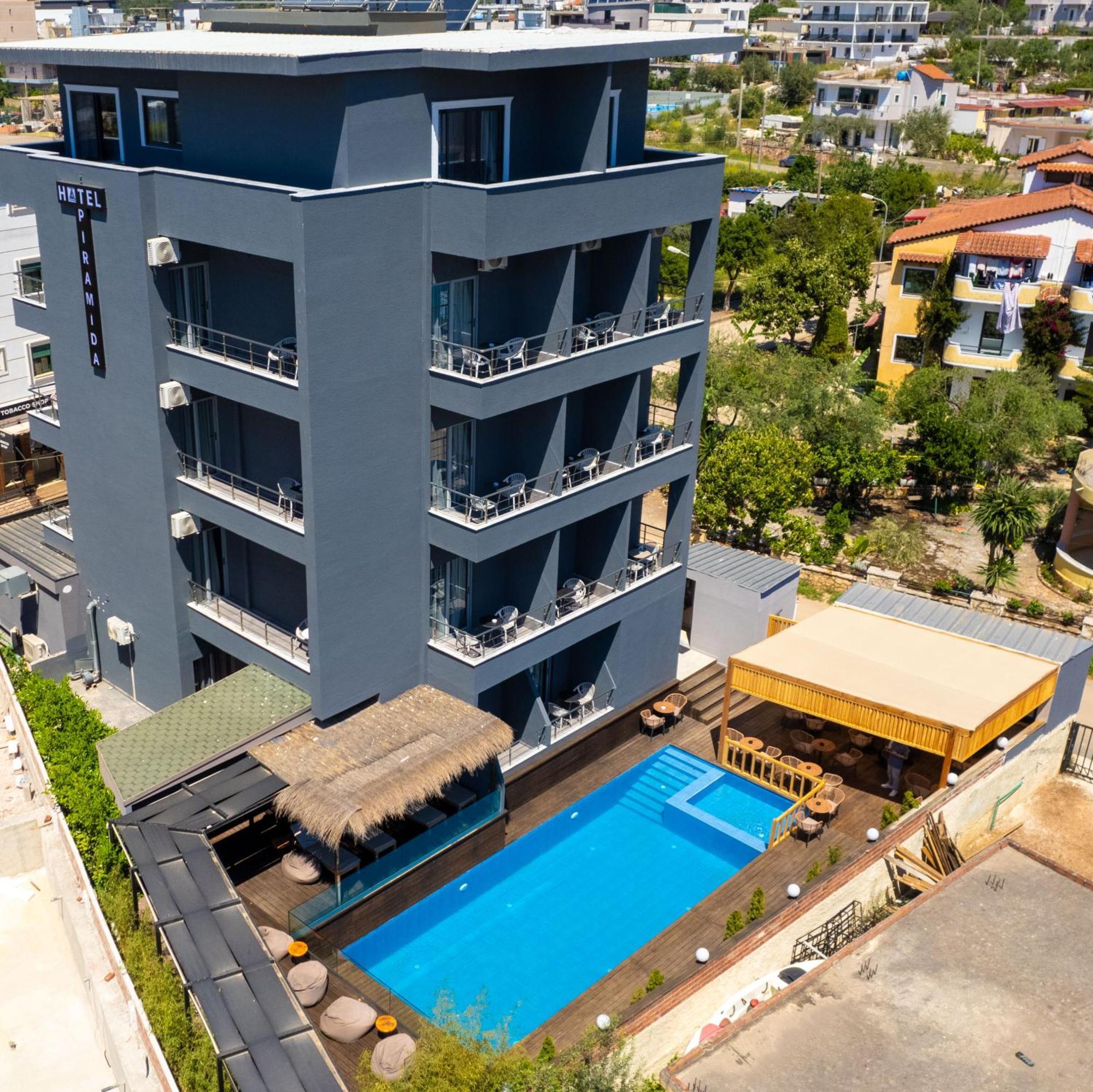 Hotel Piramida Ксамил Екстериор снимка